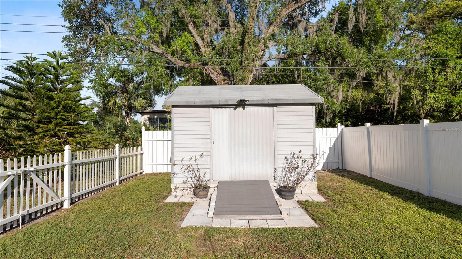 2104 W END AVE, LAKELAND, FL, 33803