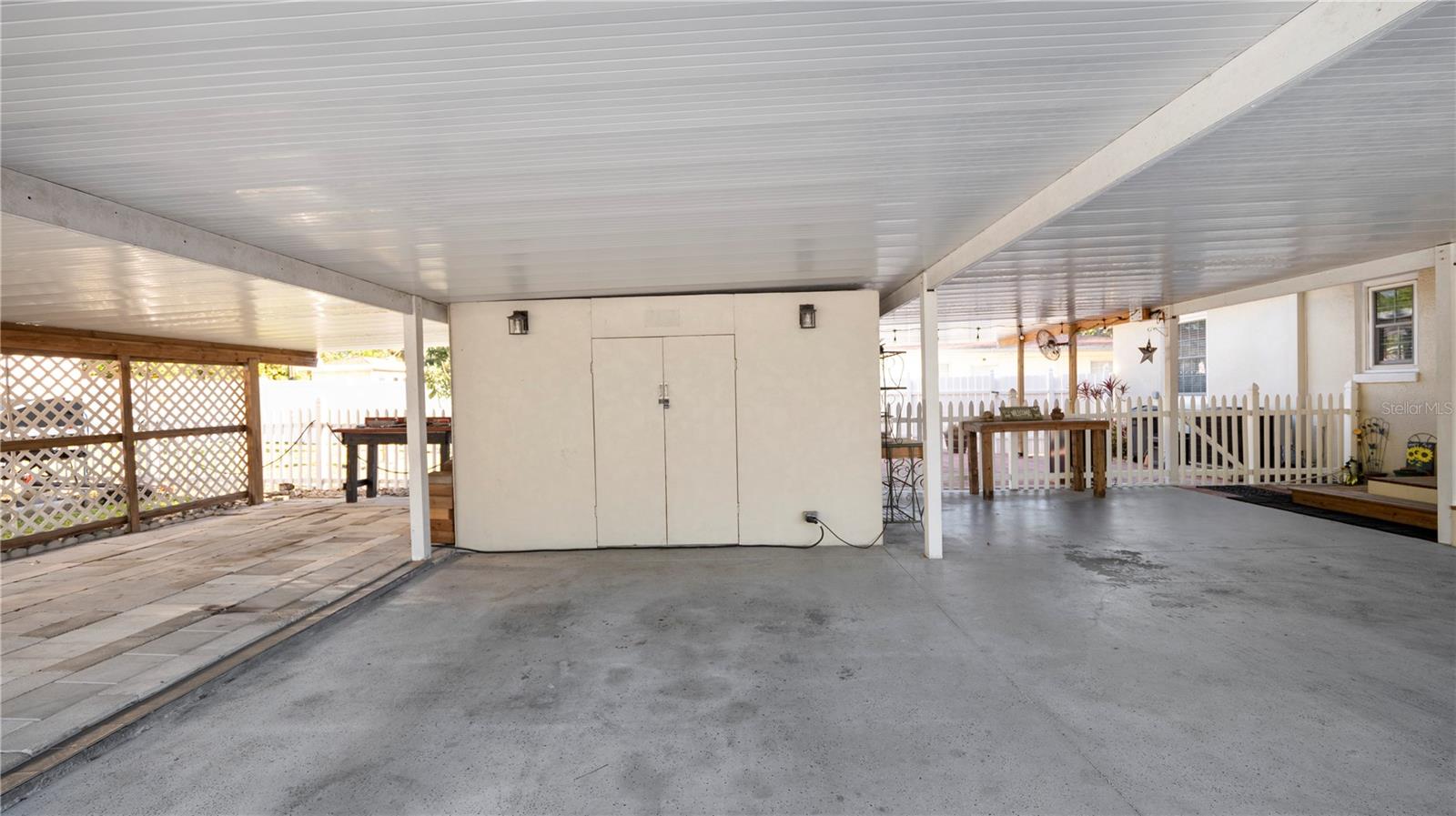 2104 W END AVE, LAKELAND, FL, 33803