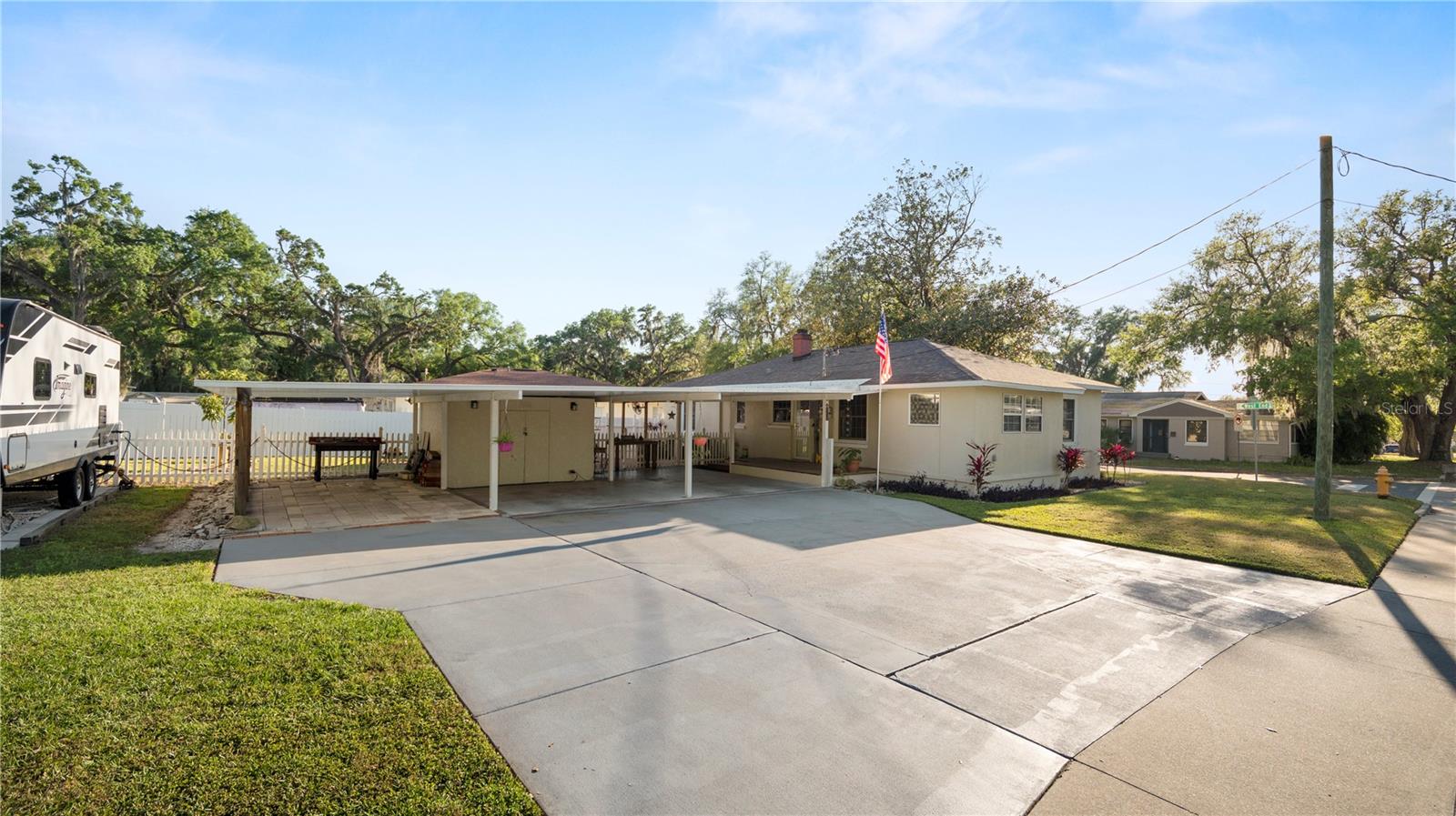 2104 W END AVE, LAKELAND, FL, 33803