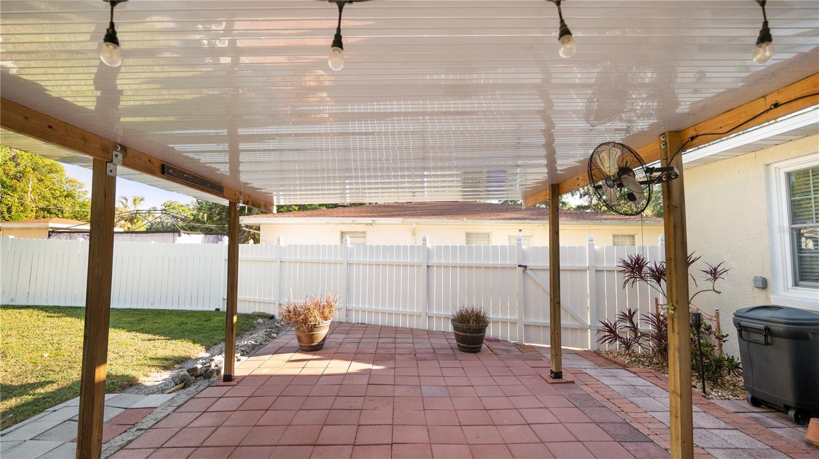 2104 W END AVE, LAKELAND, FL, 33803