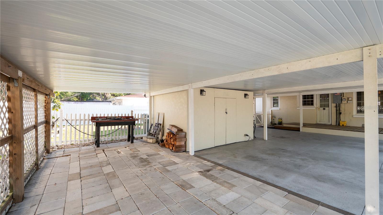 2104 W END AVE, LAKELAND, FL, 33803