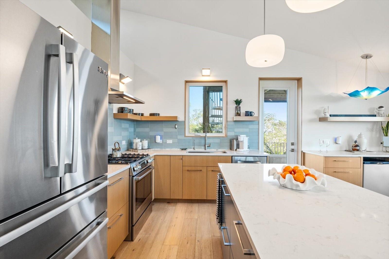 109 MICHIANA DR, TERRA CEIA, FL, 34250