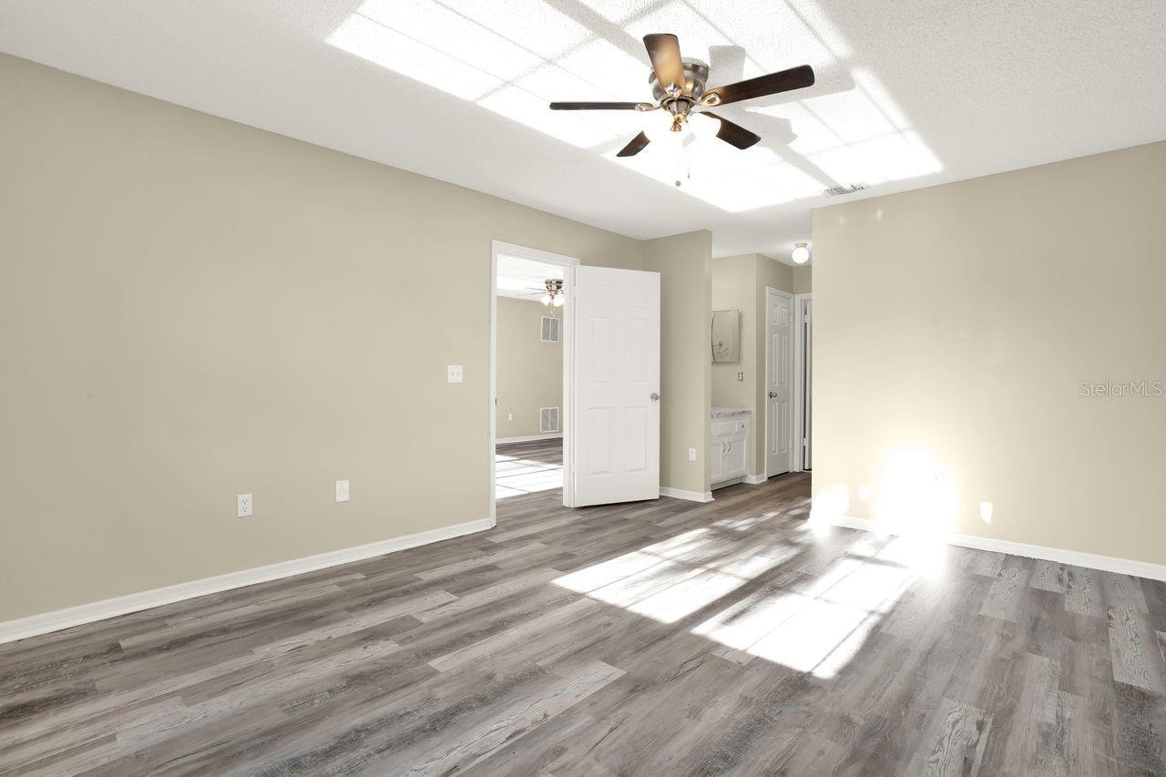 2202 CLUBSIDE DR #2202, LONGWOOD, FL, 32779