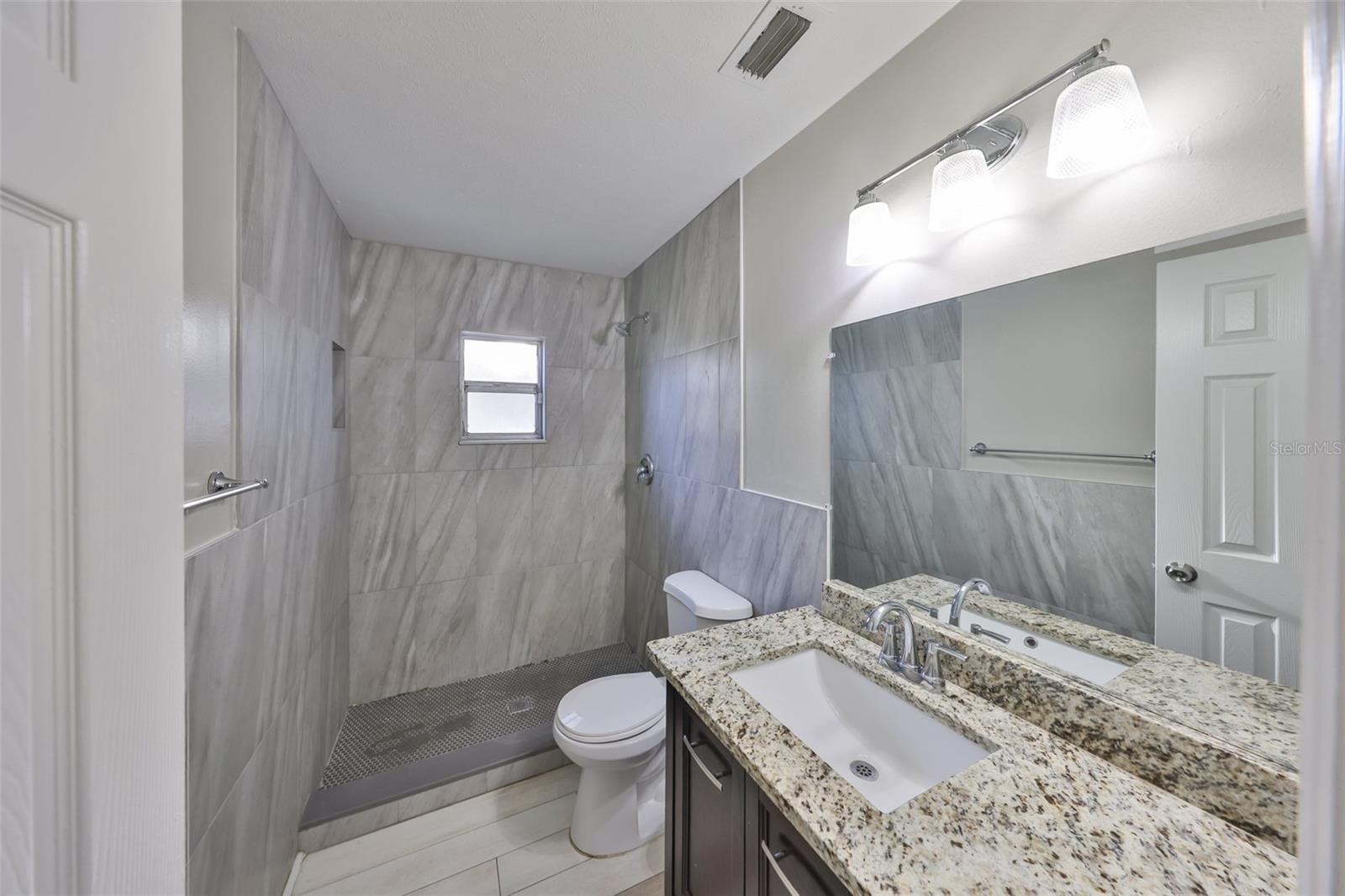 4703 SERENA DR, TAMPA, FL, 33617