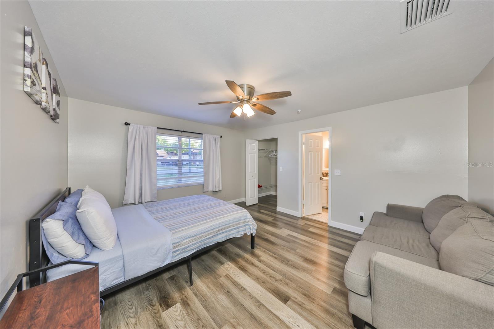 4703 SERENA DR, TAMPA, FL, 33617