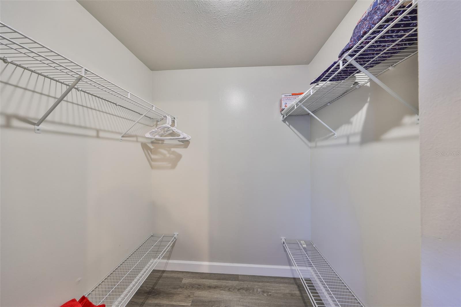 4703 SERENA DR, TAMPA, FL, 33617