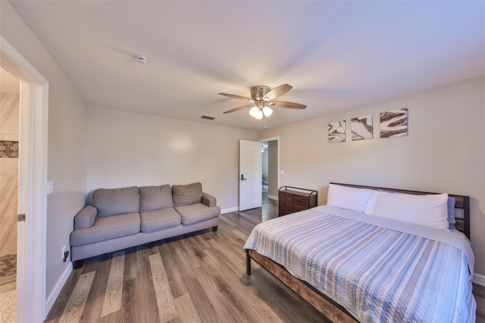 4703 SERENA DR, TAMPA, FL, 33617
