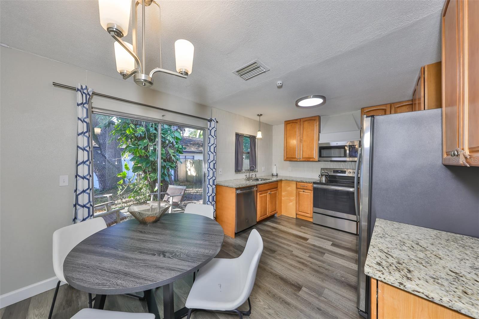 4703 SERENA DR, TAMPA, FL, 33617