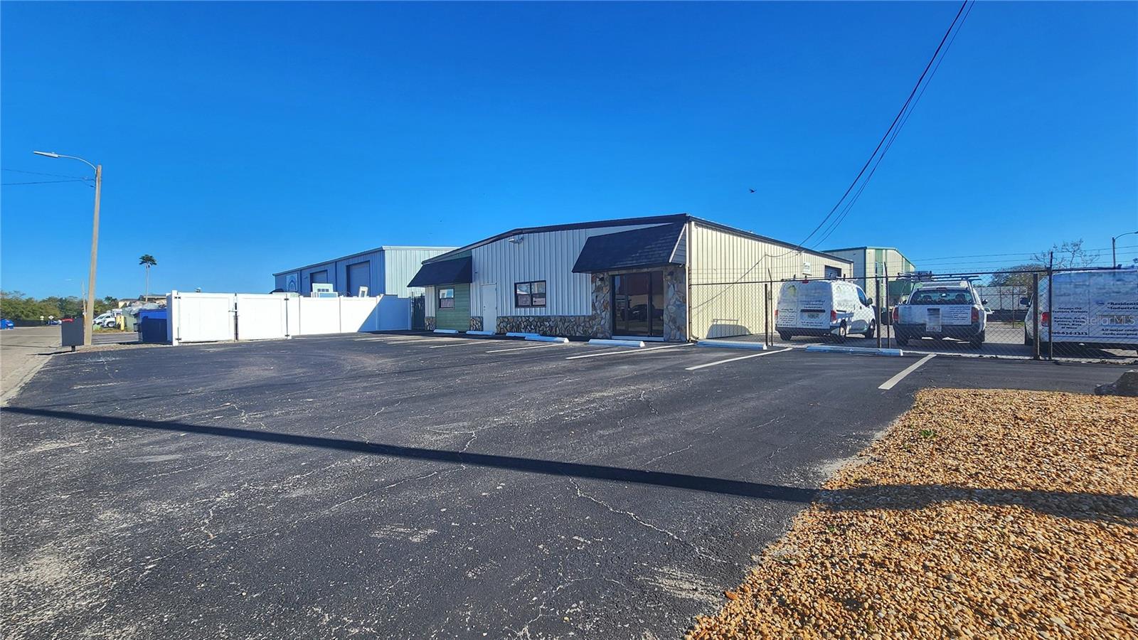 6802 COMMERCE AVE, PORT RICHEY, FL, 34668