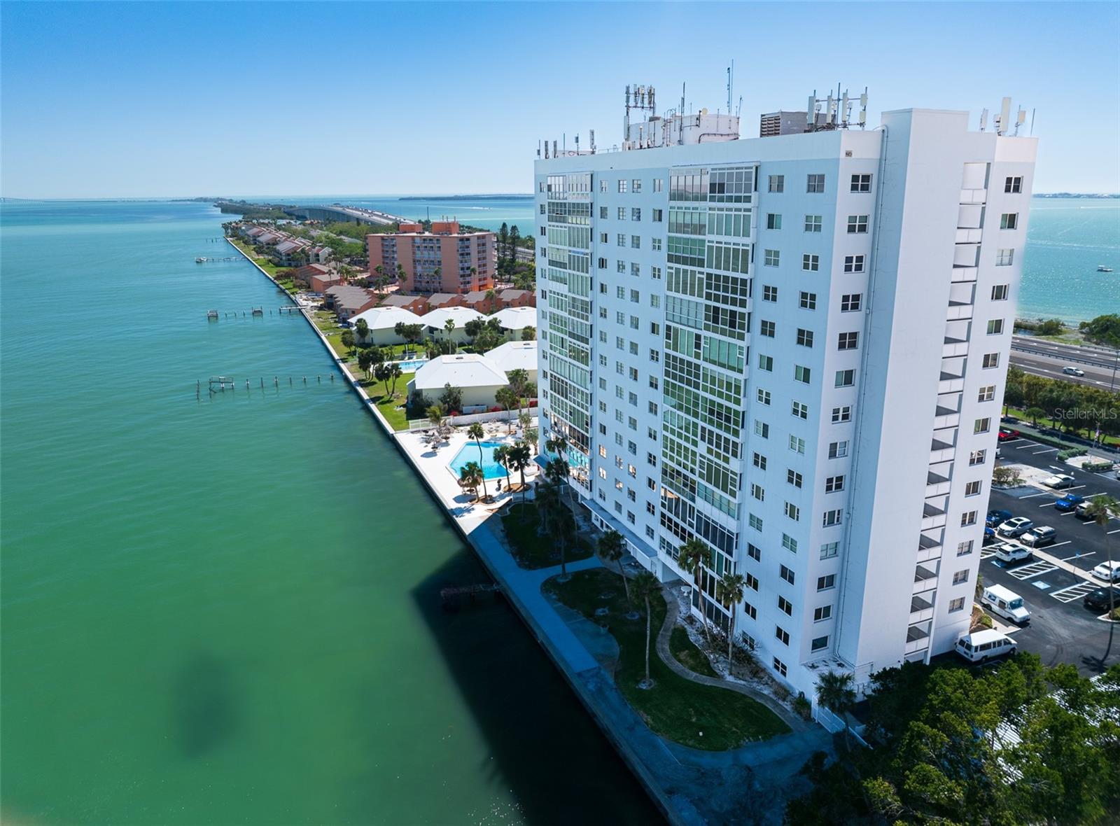 7200 SUNSHINE SKYWAY LN S #16G, ST PETERSBURG, FL, 33711