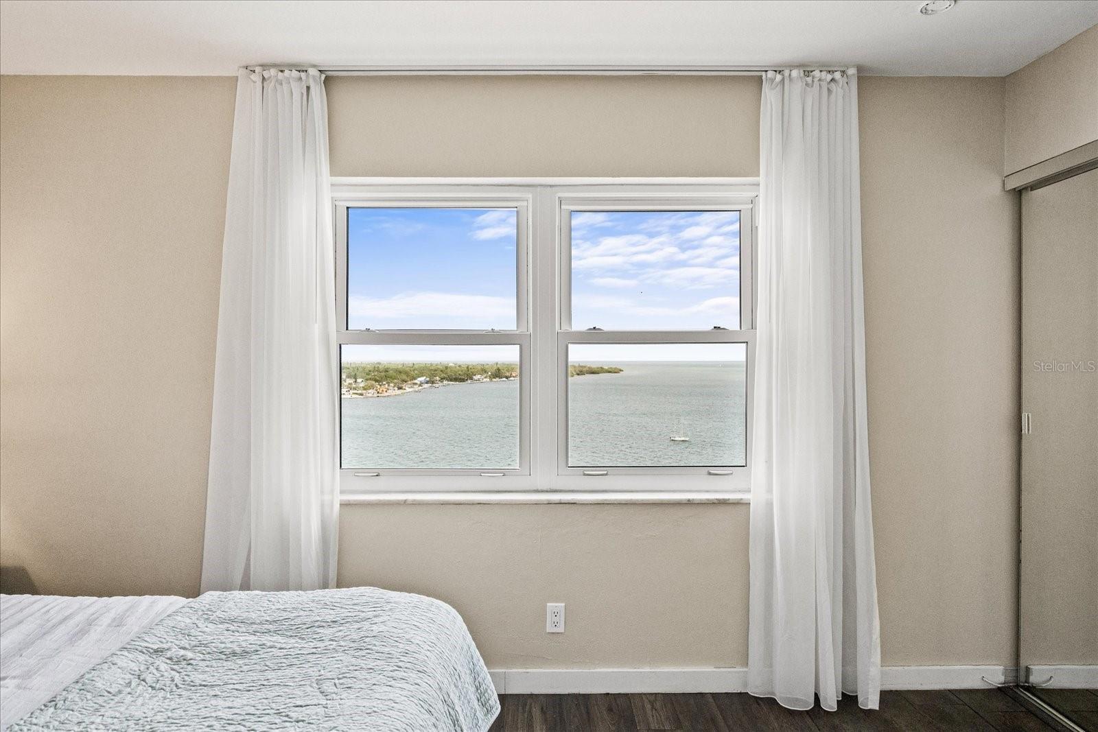 7200 SUNSHINE SKYWAY LN S #16G, ST PETERSBURG, FL, 33711