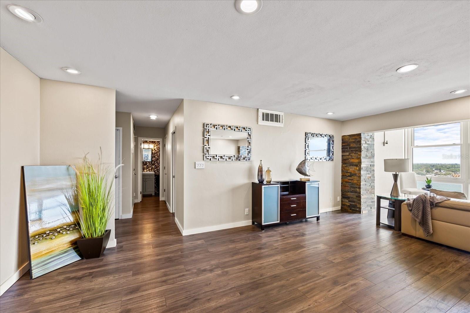 7200 SUNSHINE SKYWAY LN S #16G, ST PETERSBURG, FL, 33711