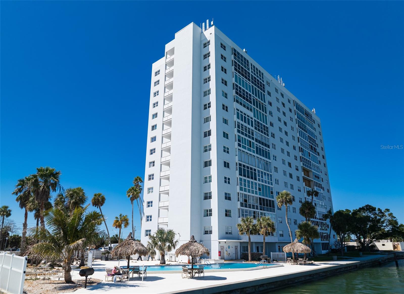7200 SUNSHINE SKYWAY LN S #16G, ST PETERSBURG, FL, 33711