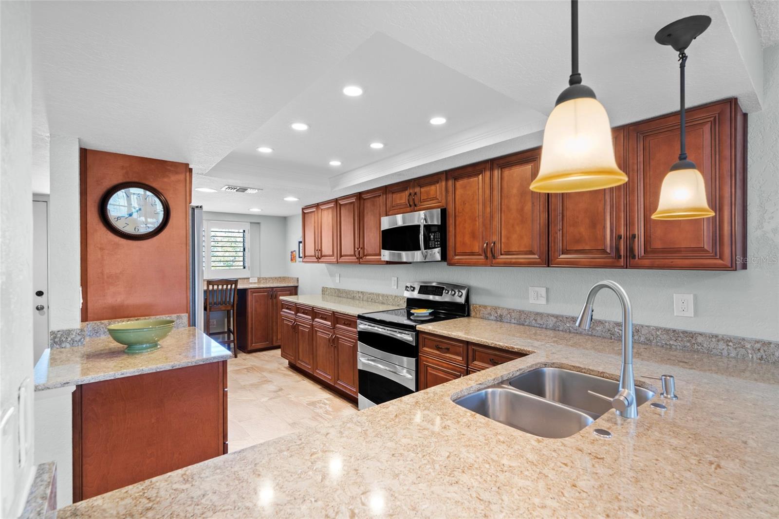9433 HARBOR GREENS WAY #401, SEMINOLE, FL, 33776