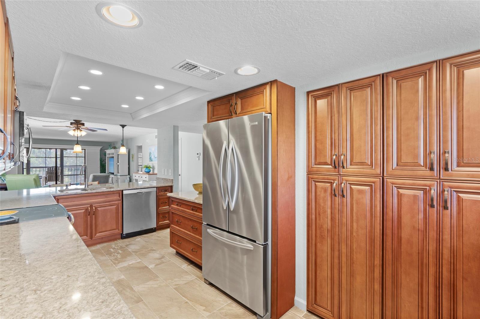 9433 HARBOR GREENS WAY #401, SEMINOLE, FL, 33776