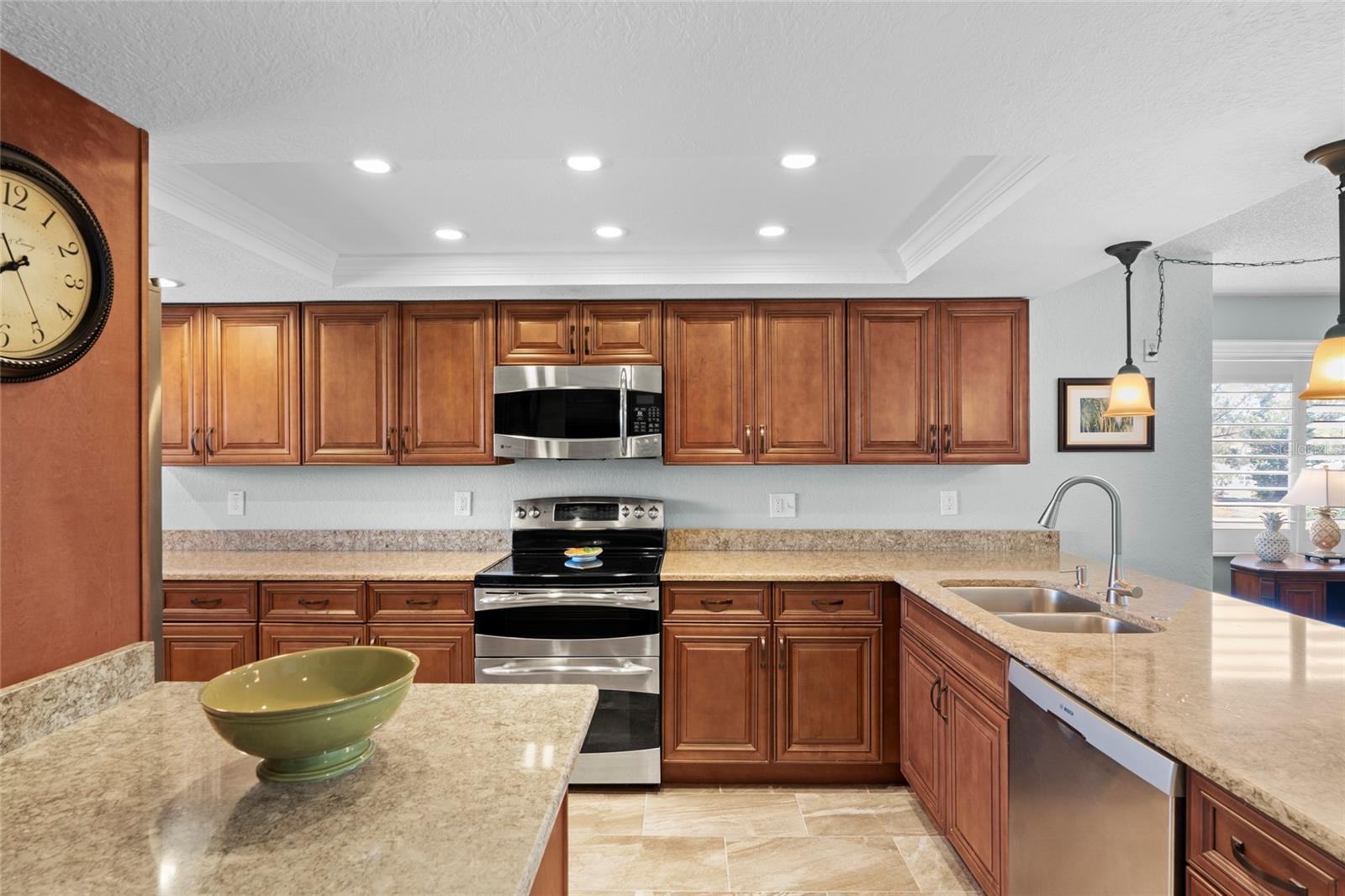 9433 HARBOR GREENS WAY #401, SEMINOLE, FL, 33776
