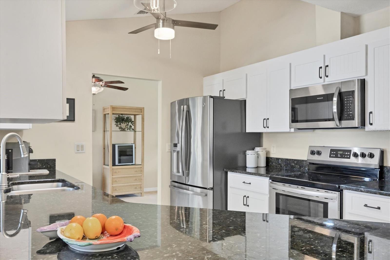 2441 VANCE TER, PORT CHARLOTTE, FL, 33981