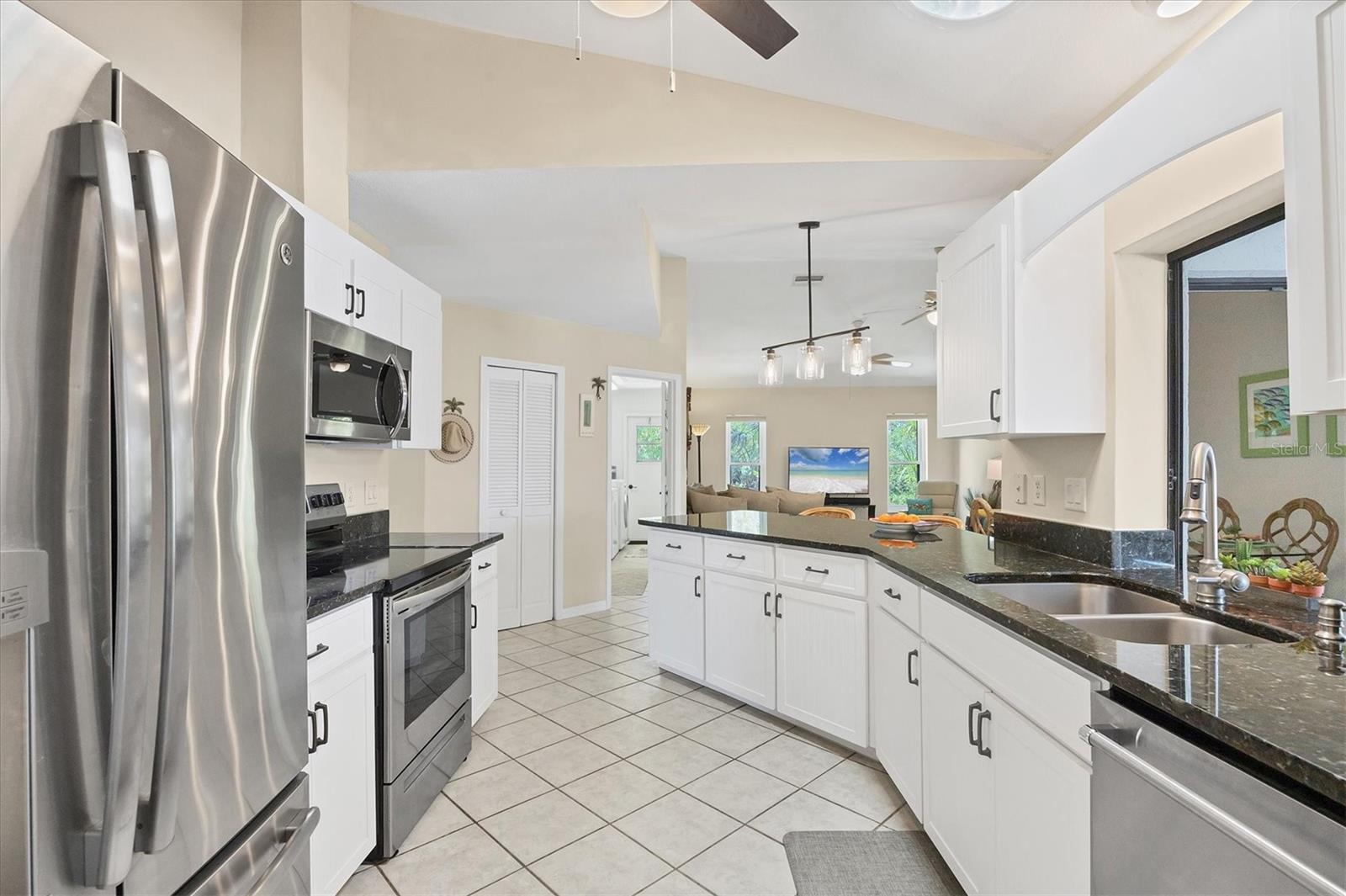 2441 VANCE TER, PORT CHARLOTTE, FL, 33981