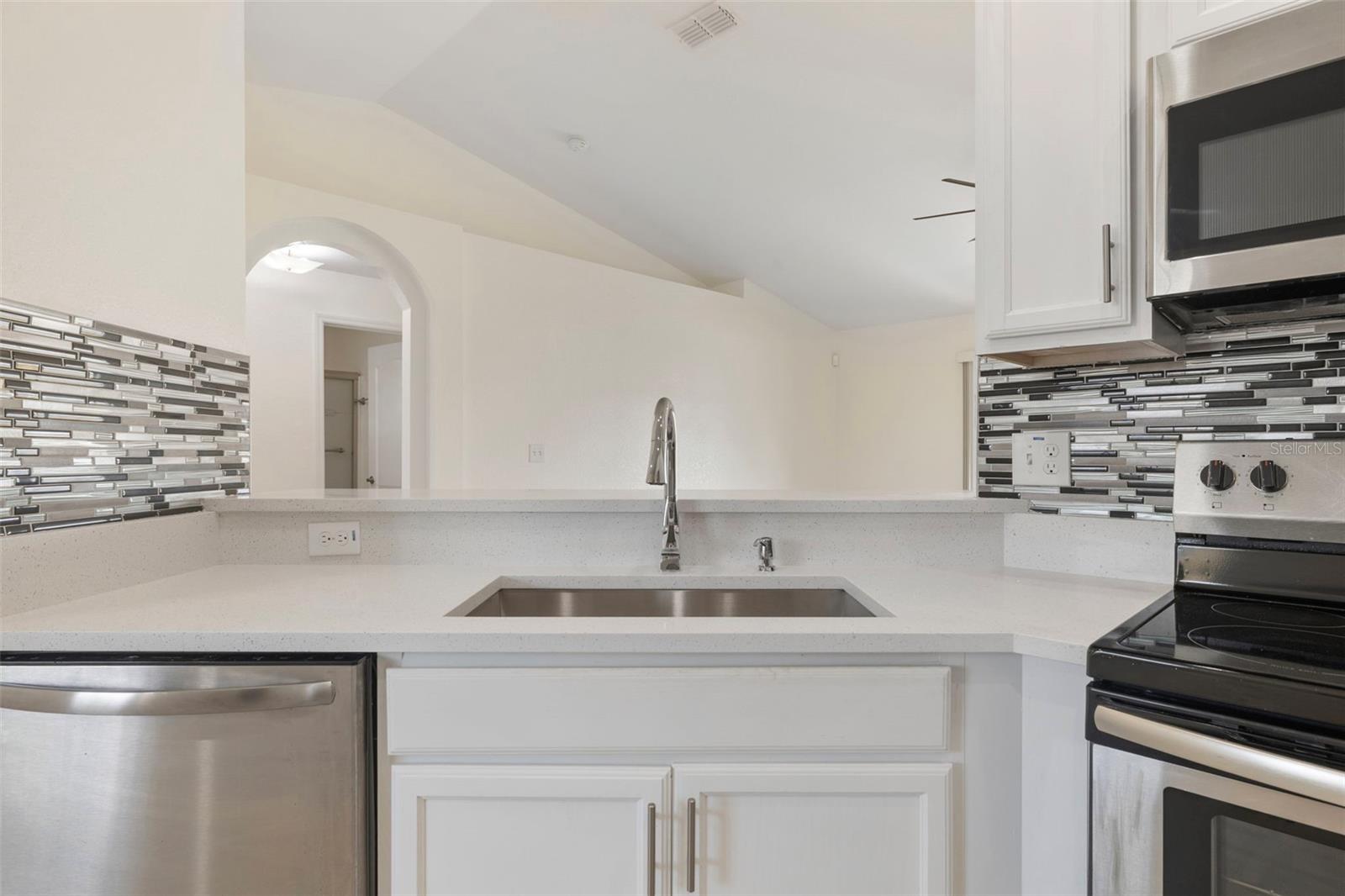 232 SOLIS DRIVE, WINTER HAVEN, FL, 33880