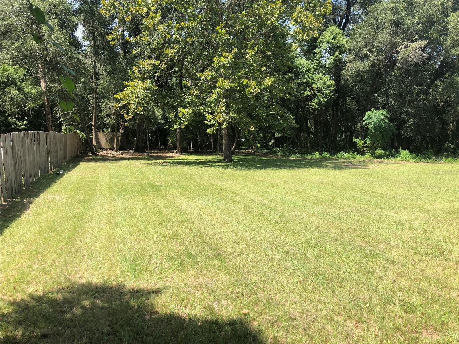 136 S COMMERCIAL ST, COLEMAN, FL, 33521