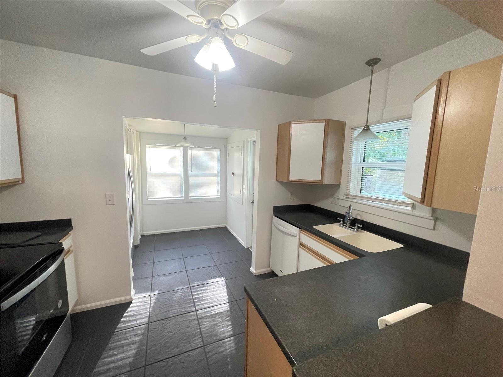 1231 HIGHLAND ST N, ST PETERSBURG, FL, 33701