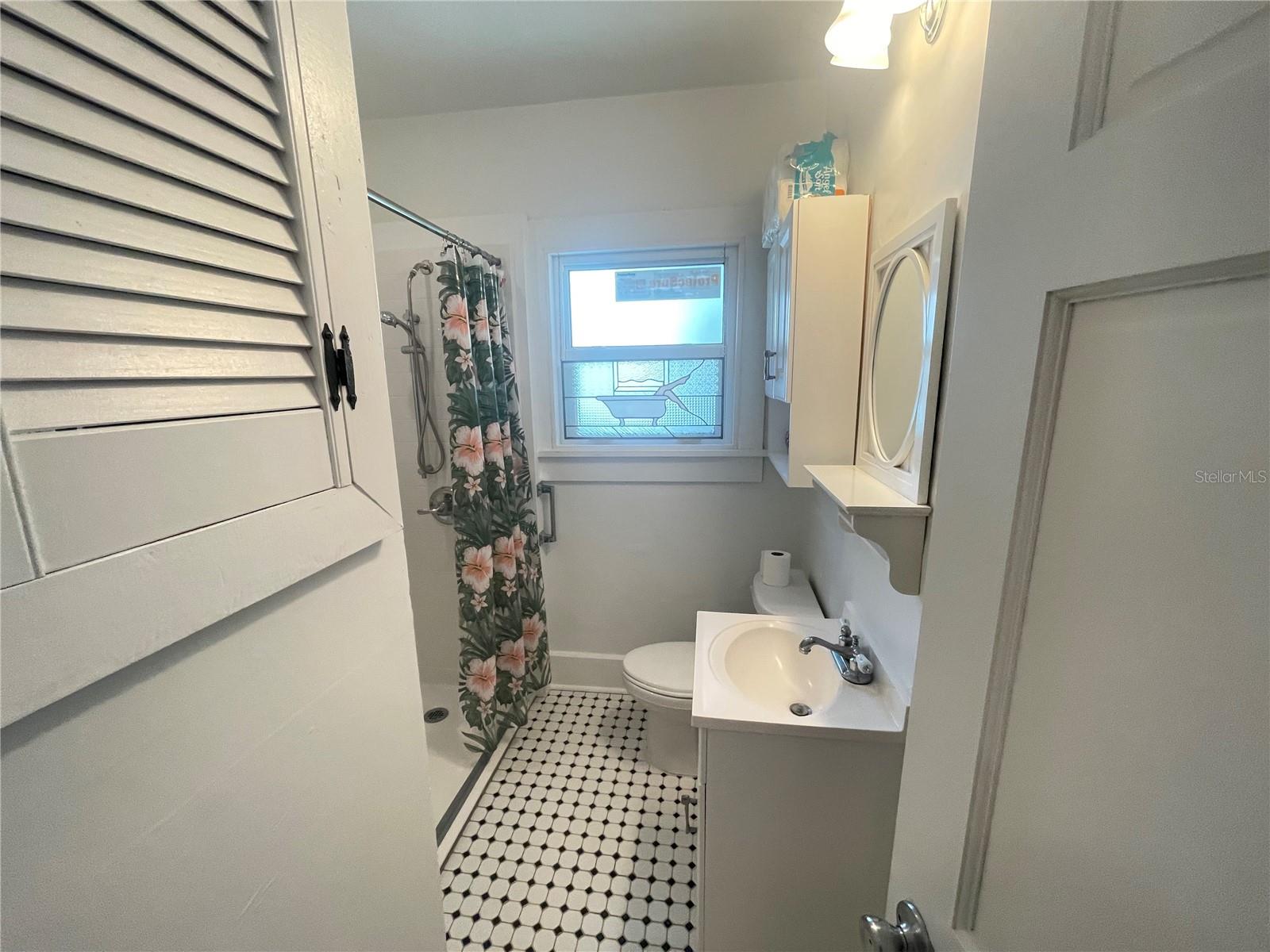 1231 HIGHLAND ST N, ST PETERSBURG, FL, 33701