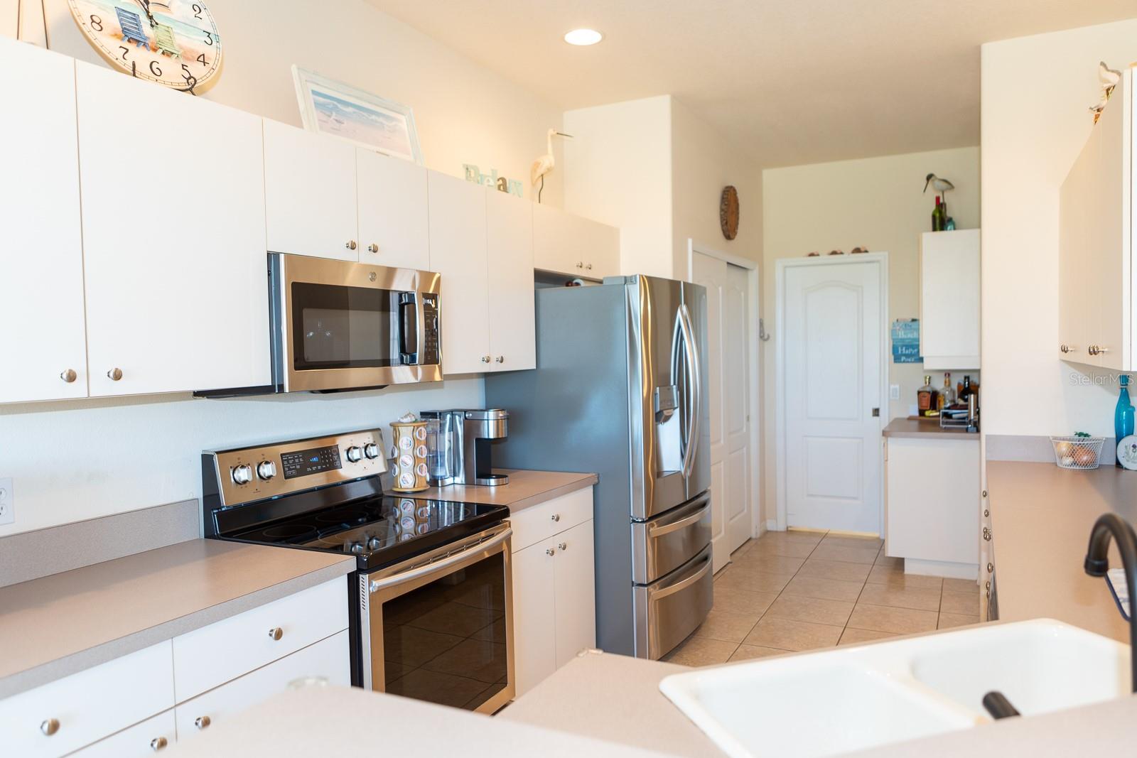 14 WINDWARD TER, PLACIDA, FL, 33946
