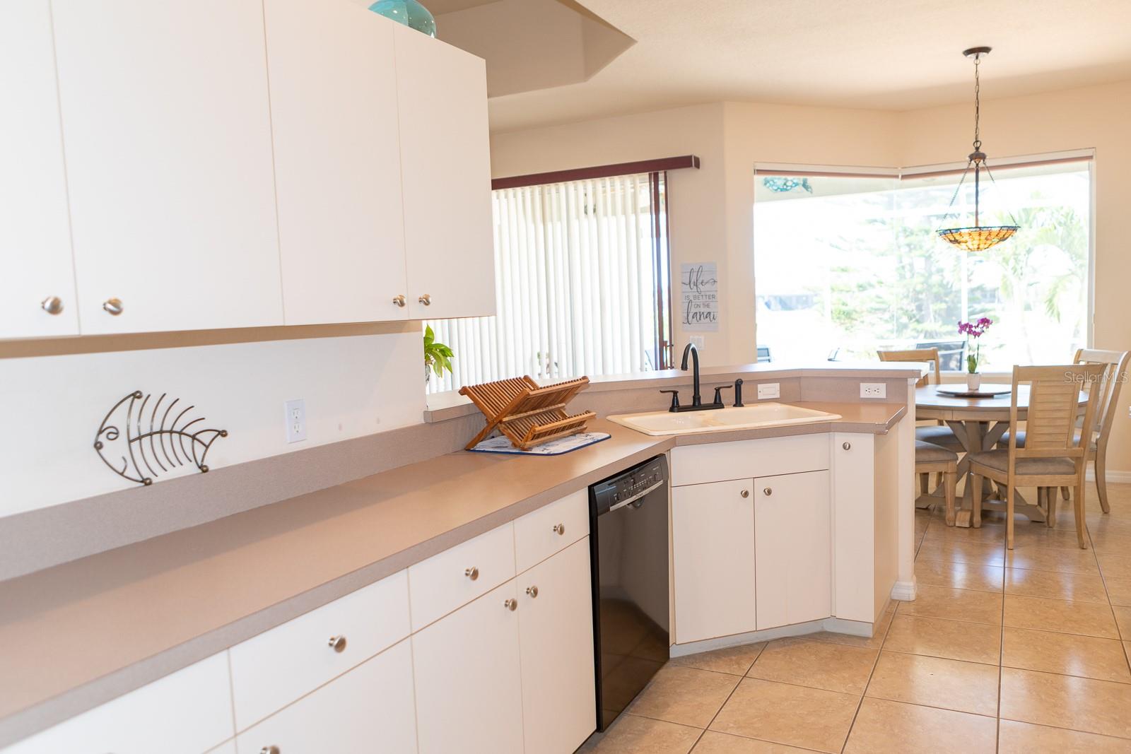 14 WINDWARD TER, PLACIDA, FL, 33946