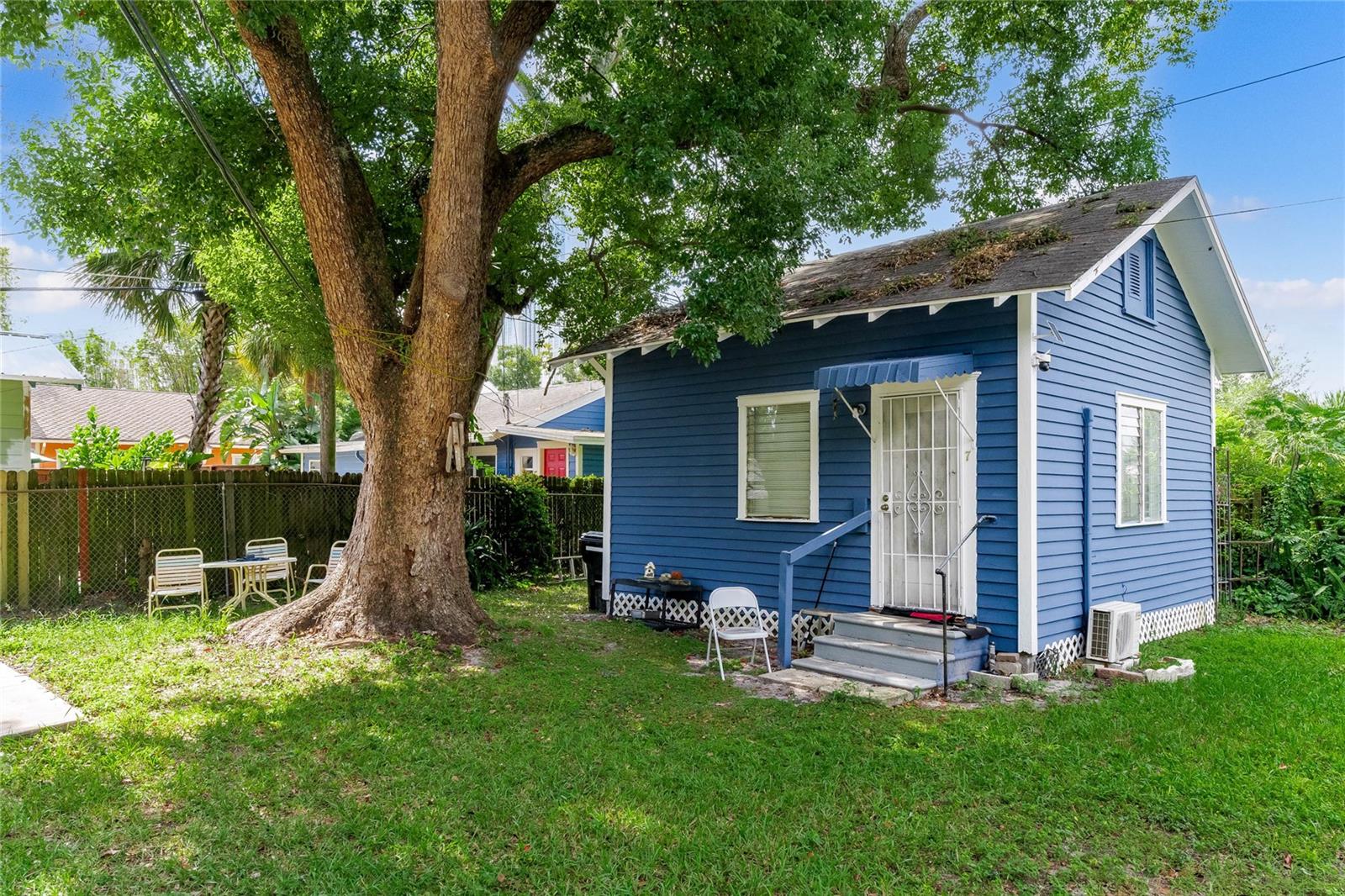 132 E CONCORD ST, ORLANDO, FL, 32801