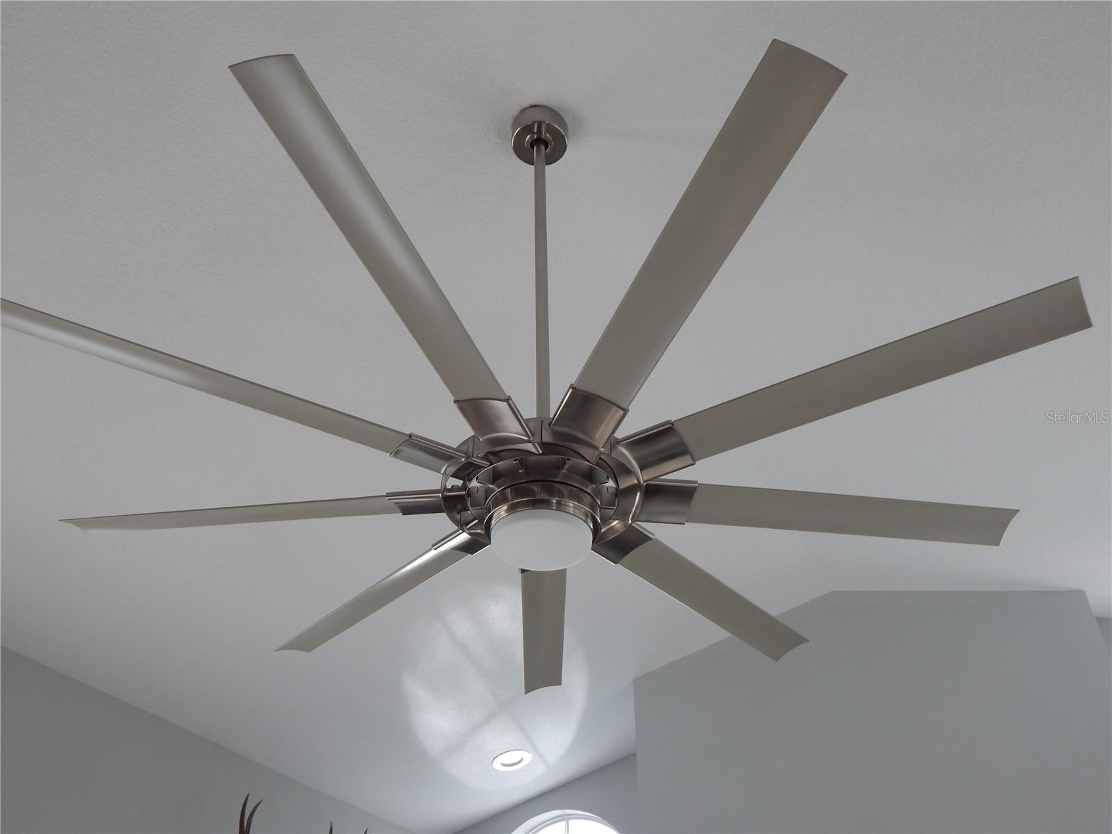818 EDGEHILL DR, PALM HARBOR, FL, 34684