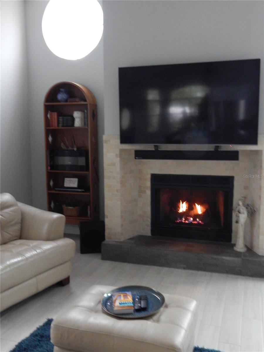 818 EDGEHILL DR, PALM HARBOR, FL, 34684