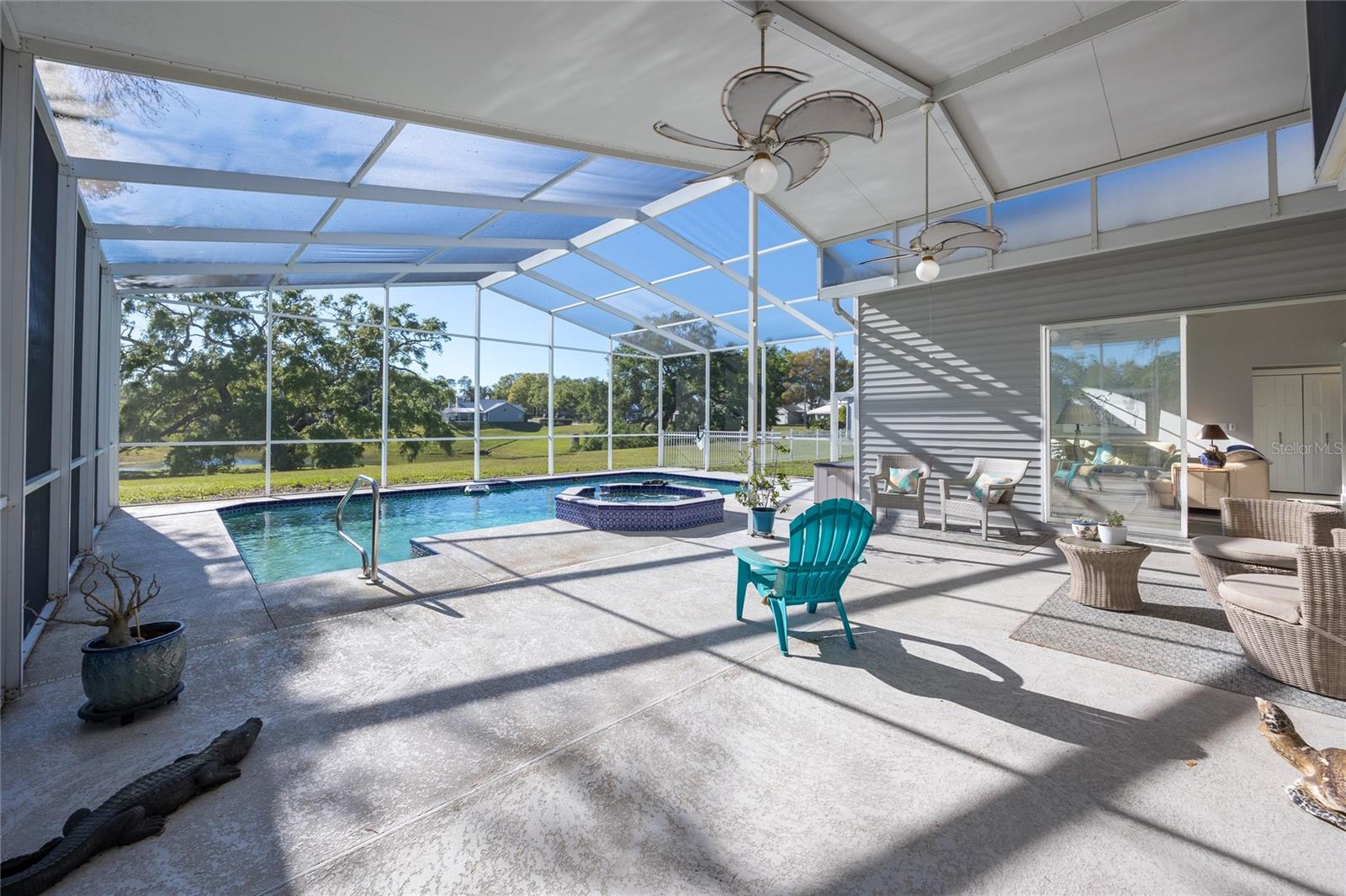 818 EDGEHILL DR, PALM HARBOR, FL, 34684