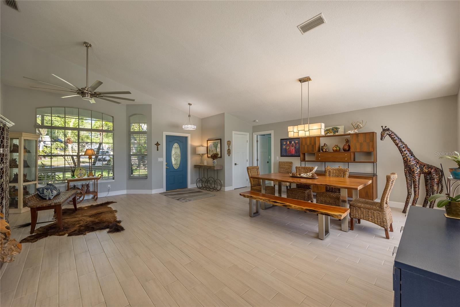 818 EDGEHILL DR, PALM HARBOR, FL, 34684