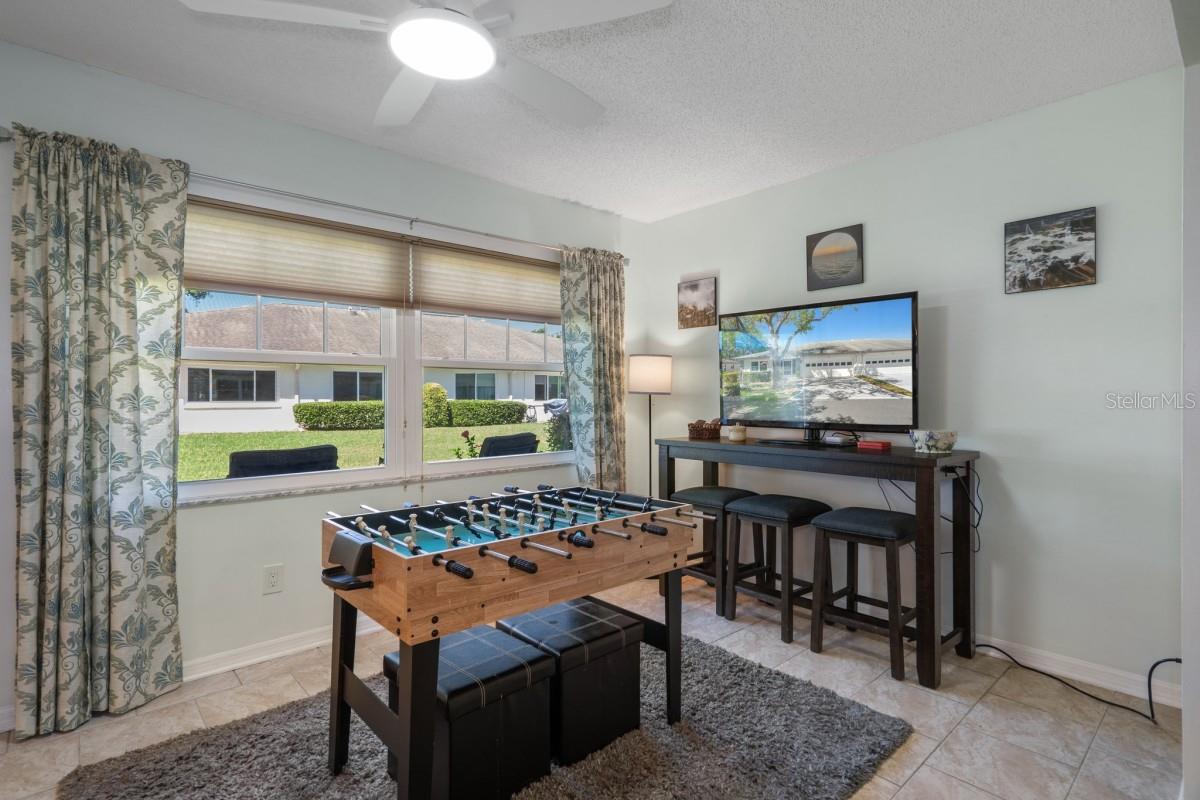 2503 LAMBDIN DR, SUN CITY CENTER, FL, 33573