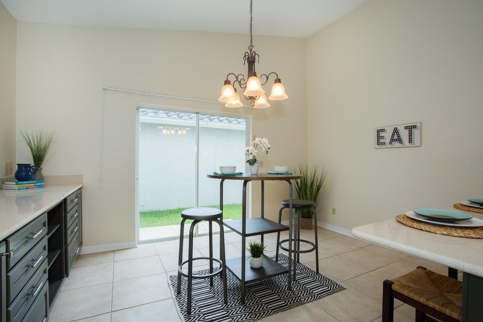 515 PADUA CIR NE, ST PETERSBURG, FL, 33703