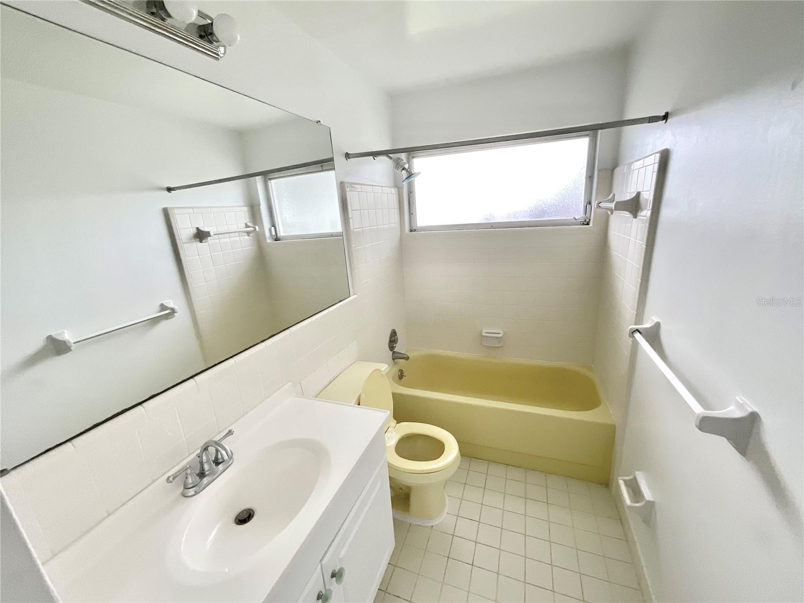 9360 140TH LN, SEMINOLE, FL, 33776