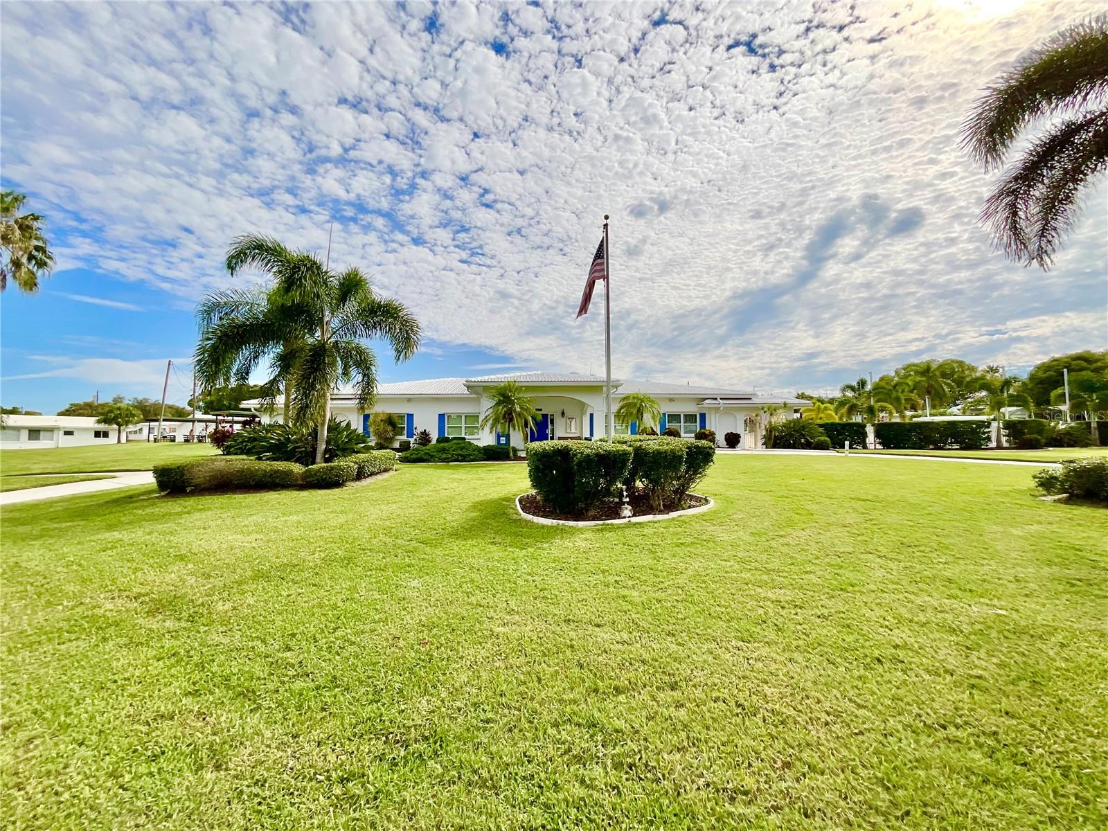 9360 140TH LN, SEMINOLE, FL, 33776