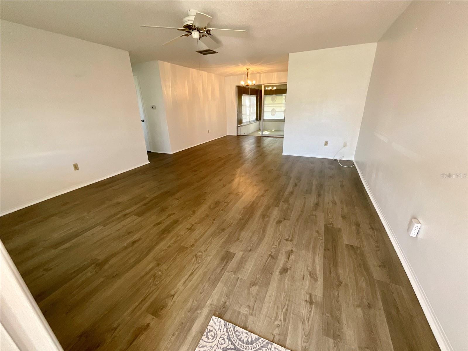 9360 140TH LN, SEMINOLE, FL, 33776