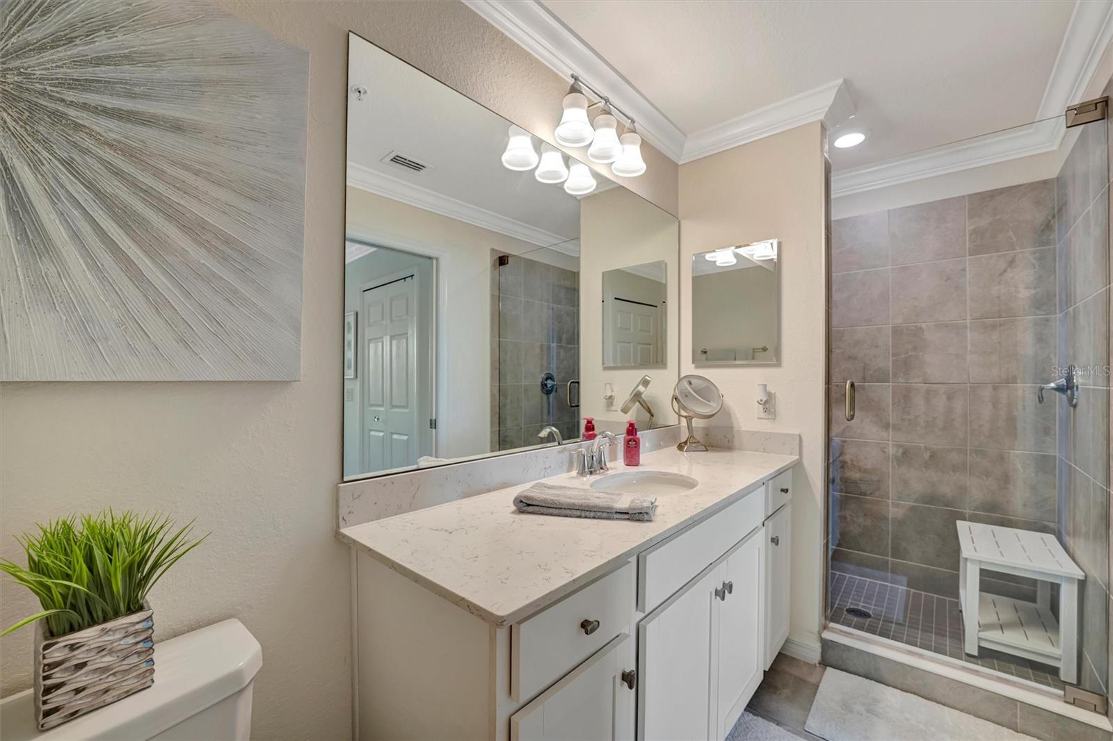 17626 GAWTHROP DR #305, BRADENTON, FL, 34211