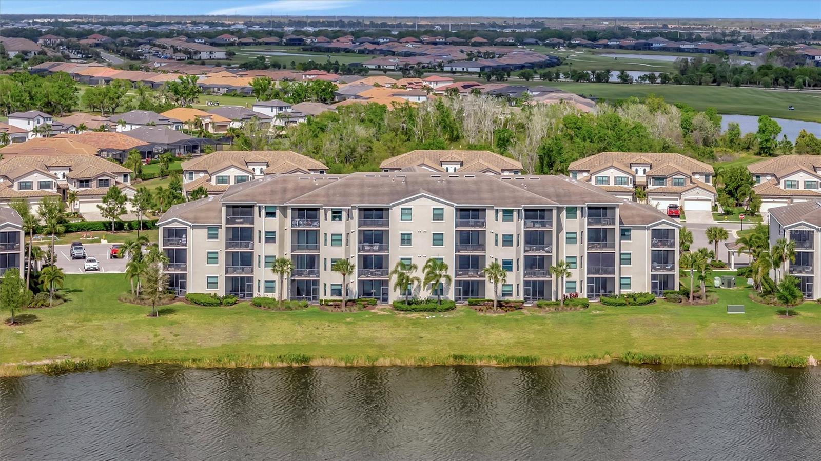 17626 GAWTHROP DR #305, BRADENTON, FL, 34211