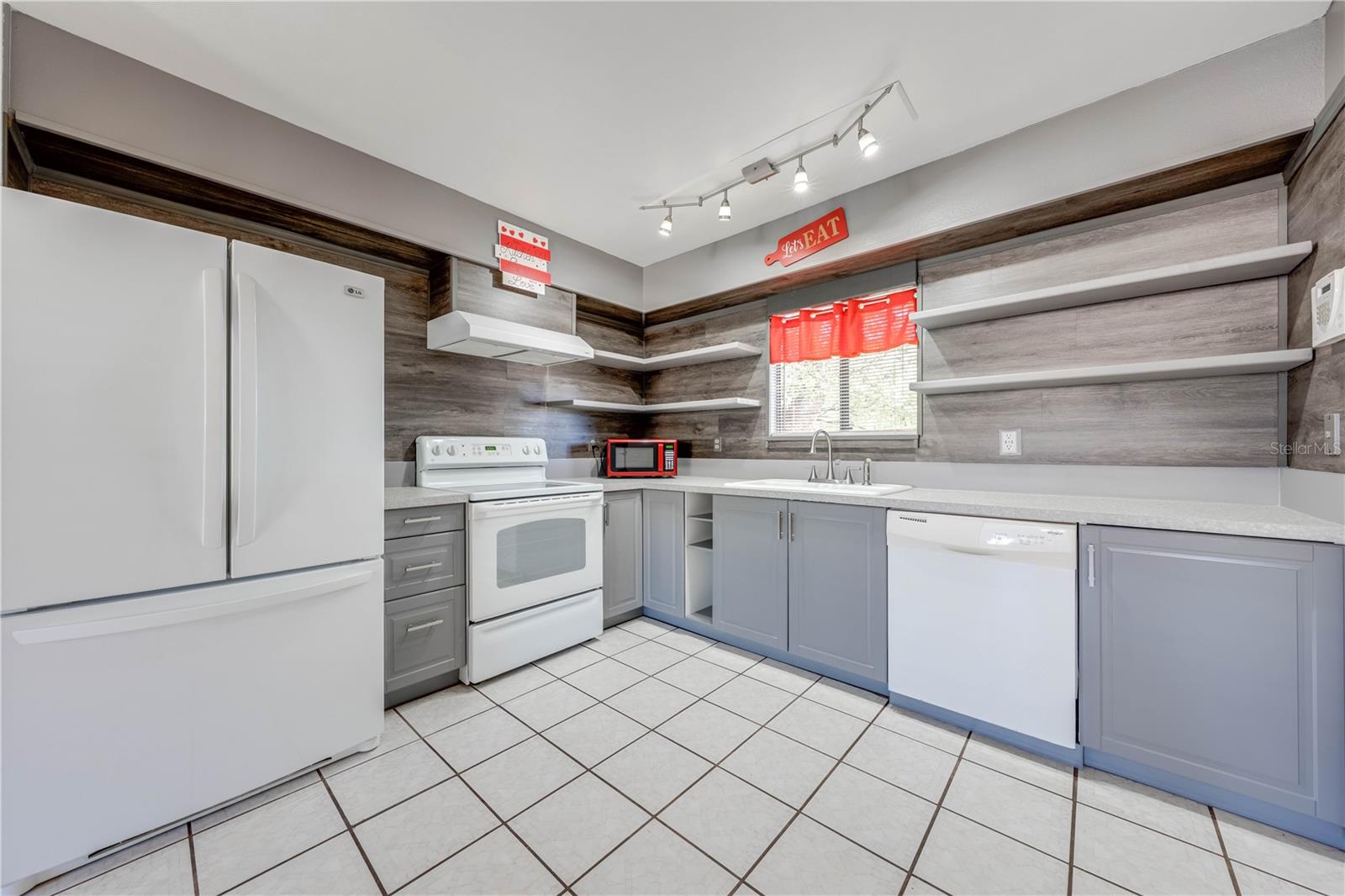 1211 SHAWNEE DR, KISSIMMEE, FL, 34744