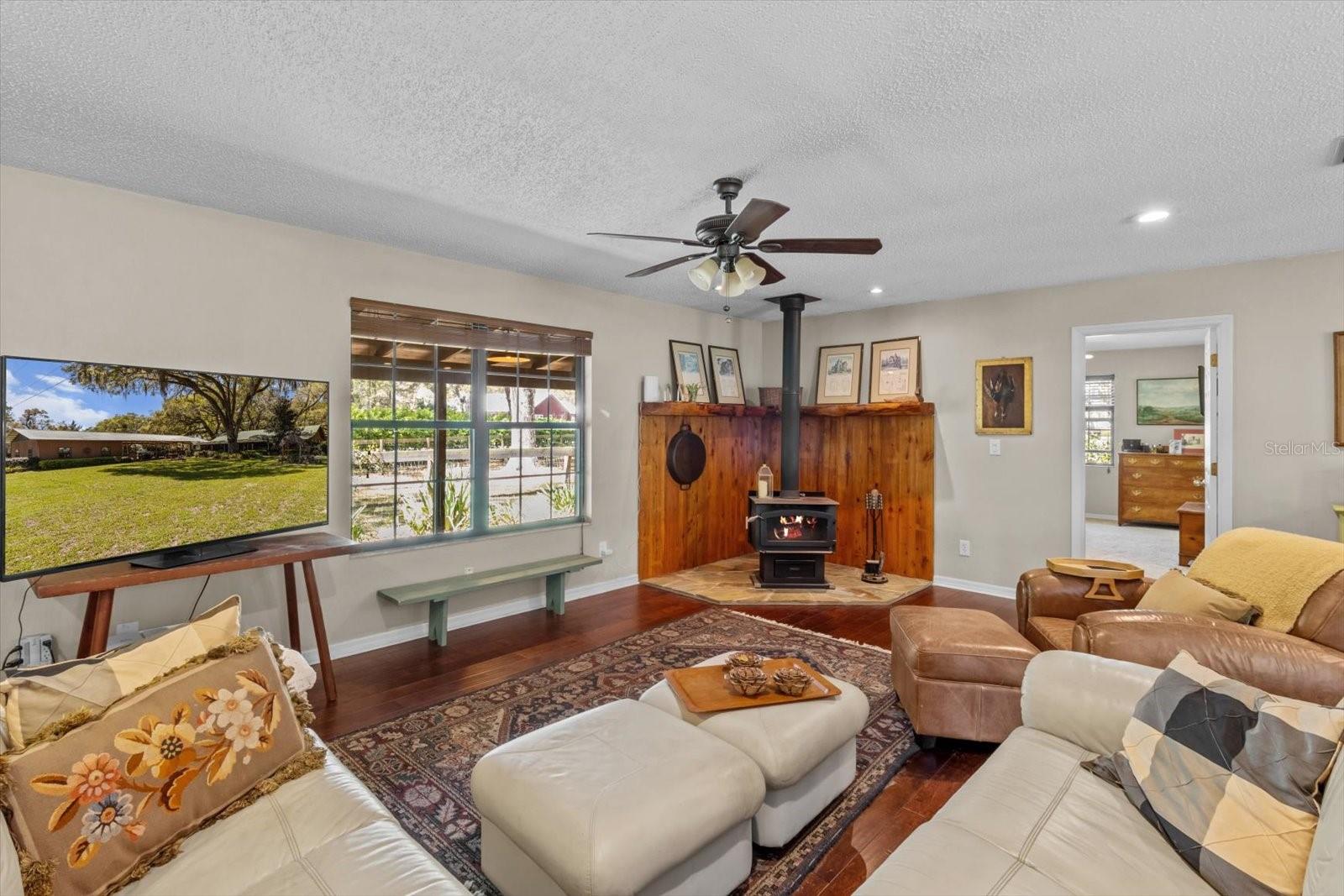 4551 NE 160TH AVE, WILLISTON, FL, 32696