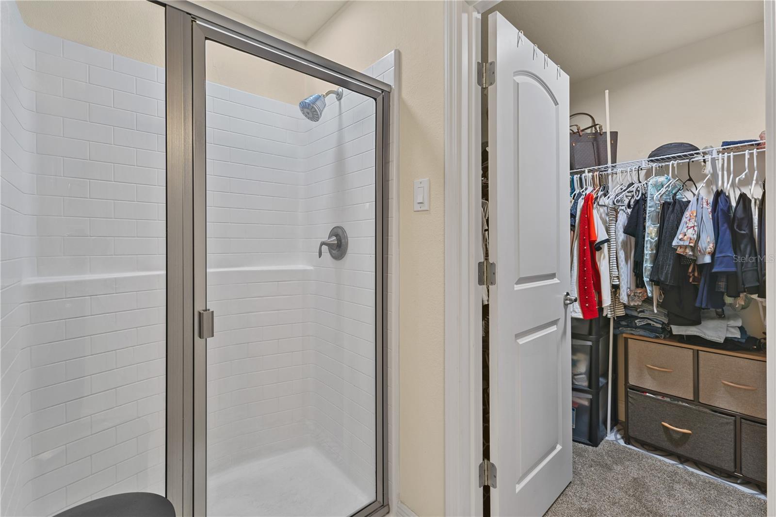 33845 EMERALD POND LOOP, LEESBURG, FL, 34788