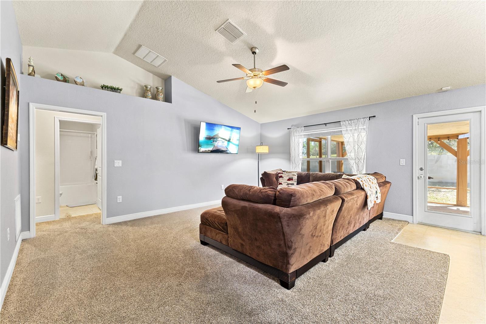33845 EMERALD POND LOOP, LEESBURG, FL, 34788