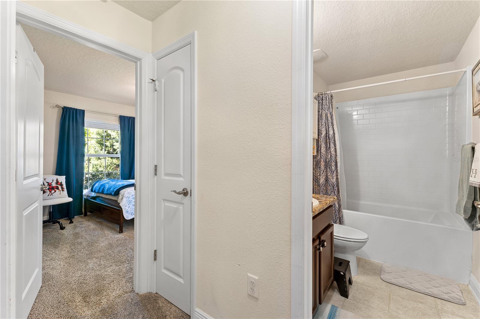 33845 EMERALD POND LOOP, LEESBURG, FL, 34788