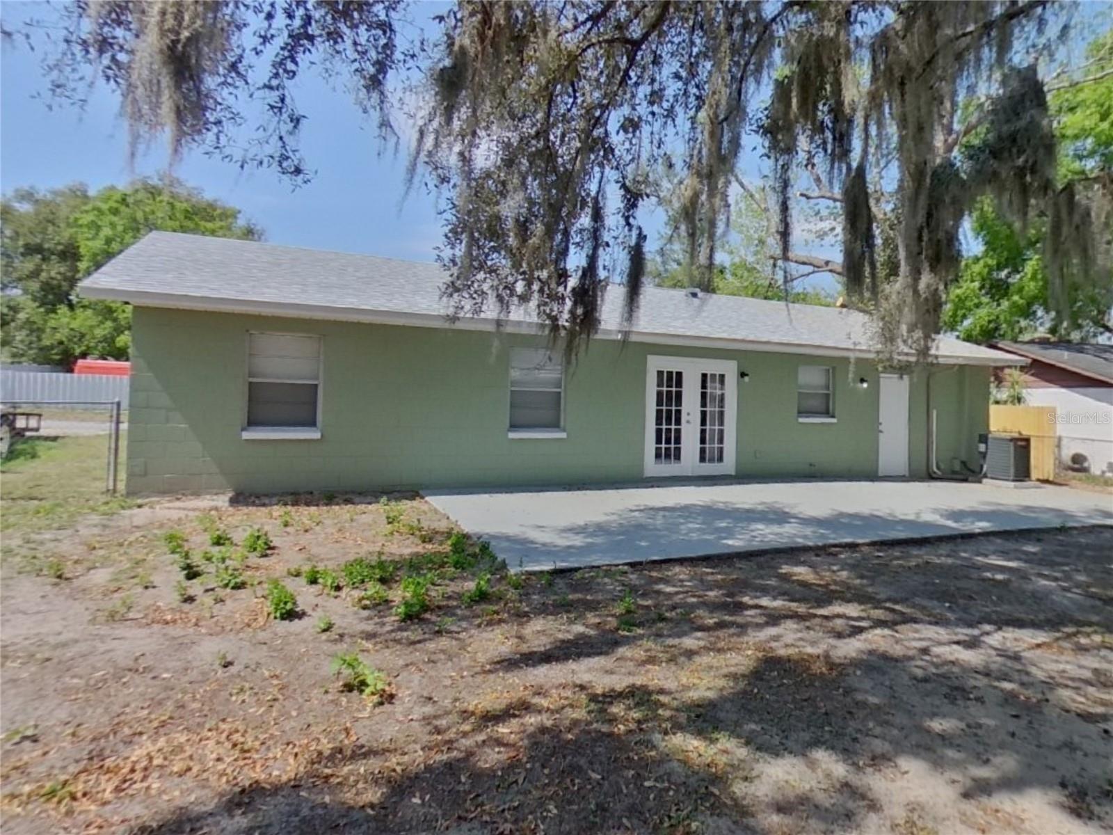 1401 OAK VALLEY DR, SEFFNER, FL, 33584