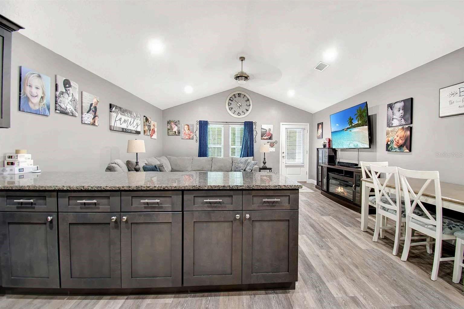 5831 OAK ST, ELKTON, FL, 32033