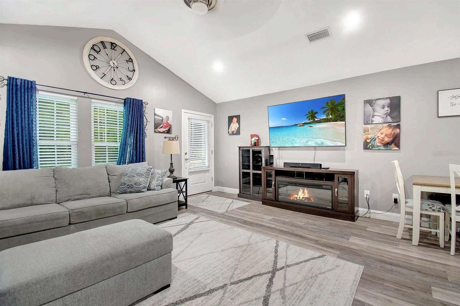 5831 OAK ST, ELKTON, FL, 32033