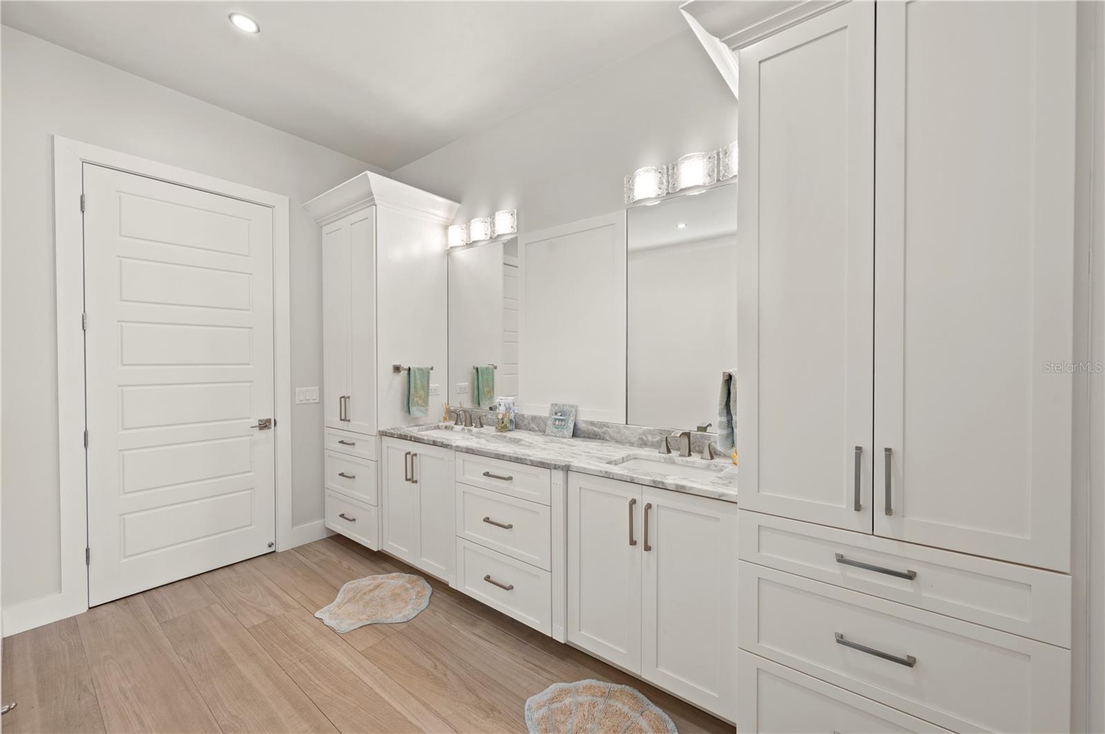 1311 RIVERBEND DR, LABELLE, FL, 33935