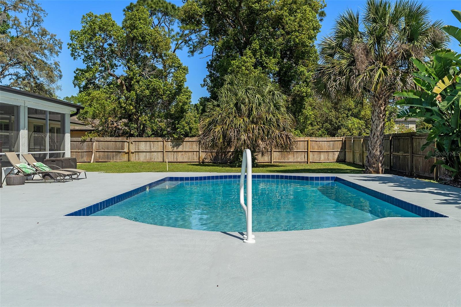 1285 SEMINOLE AVE, LONGWOOD, FL, 32750